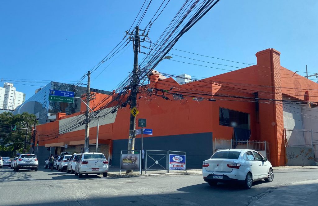 Atacadão finaliza obras de nova loja no bairro da Barra